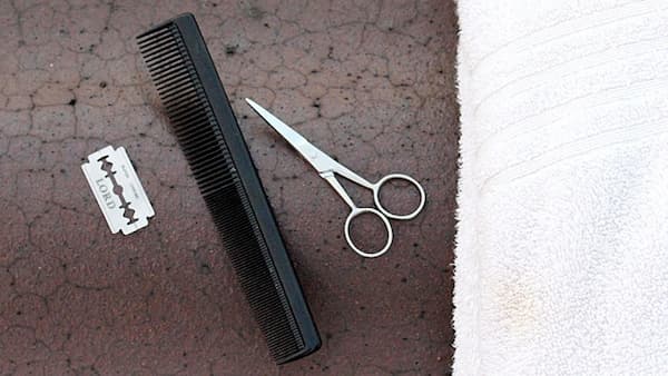 diy how to cut hair at home tools