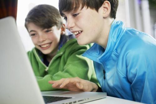 How To Use Internet On PC – Safety Tips For Kids